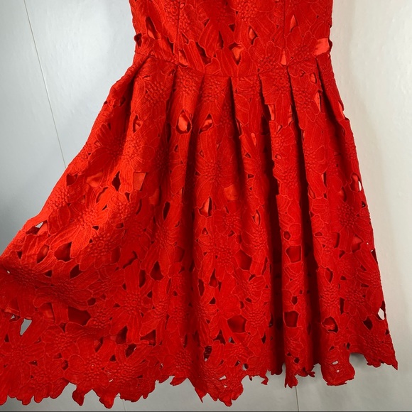 Chichwish Off Shoulder Floral Cutout Lace Skater Dress Mini Silhouette Red Small - Picture 8 of 15